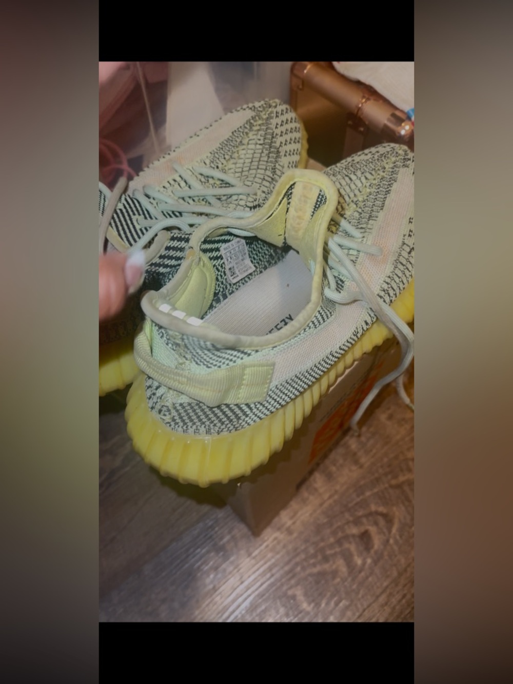These are Yeezy Boost 350 V2 “Yeezreel (Non-Reflective)” ✅ - Picture 3 of 5